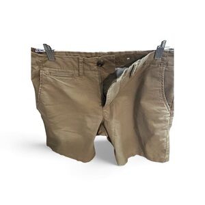 American Eagle Men’s Khaki Shorts